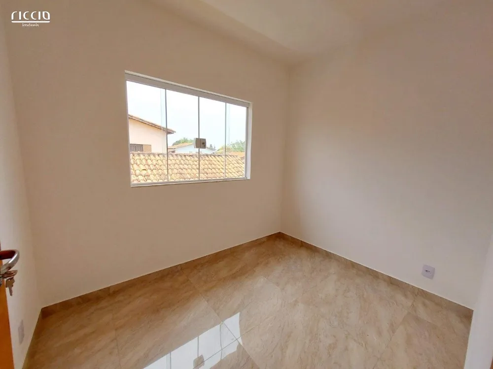 Casa, 4 quartos, 170 m² - Foto 3