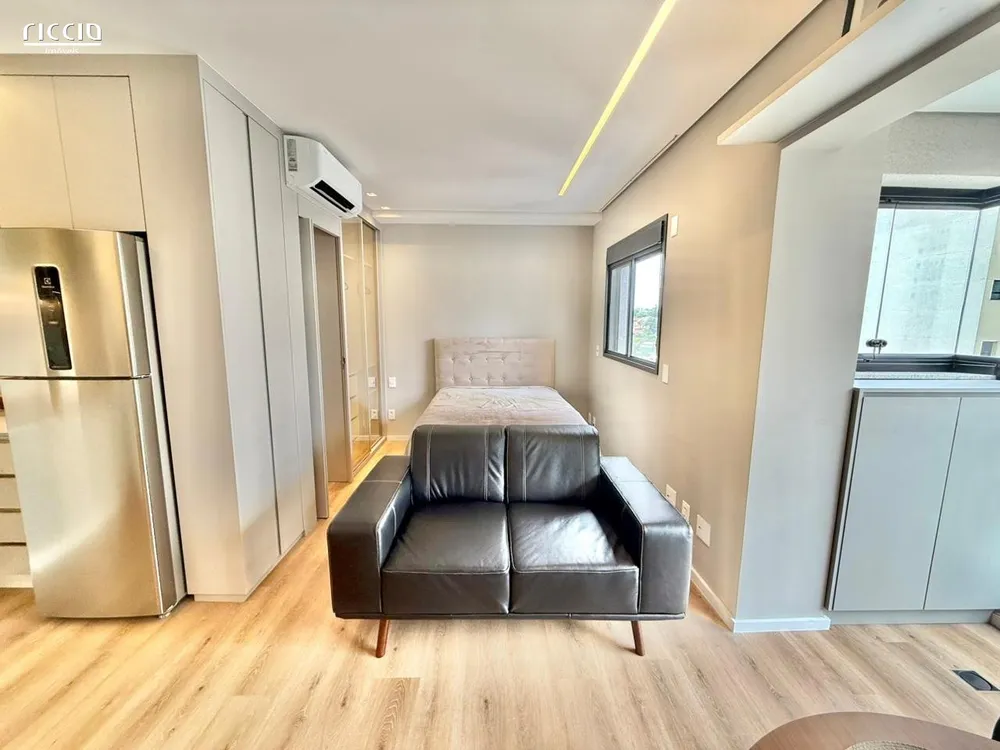 Apartamento, 1 quarto, 33 m² - Foto 2