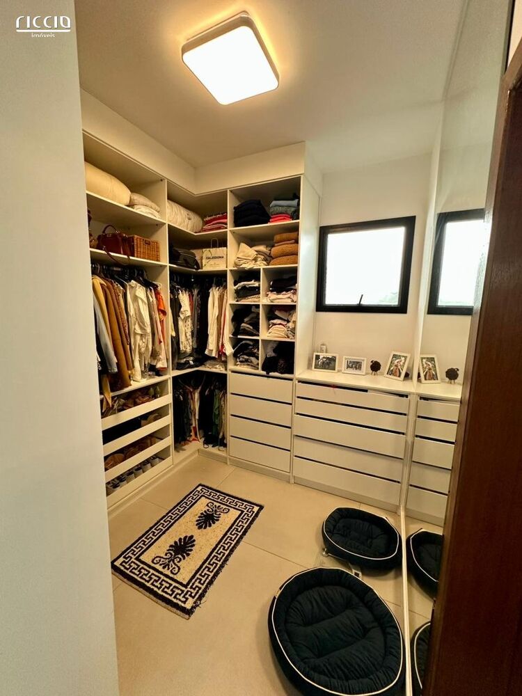 Casa de Condomínio à venda com 4 quartos, 322m² - Foto 11