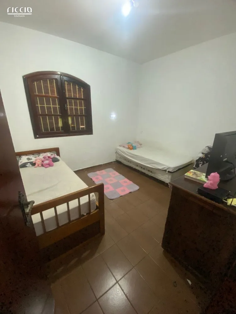 Casa, 5 quartos, 184 m² - Foto 3