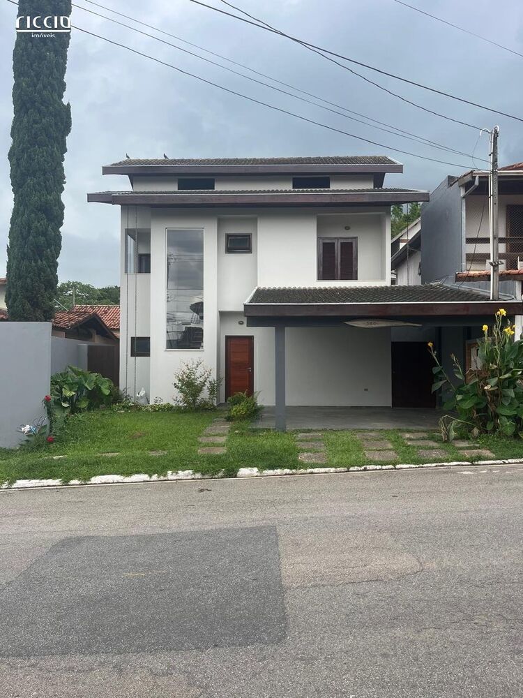 Casa de Condomínio à venda com 3 quartos, 253m² - Foto 1