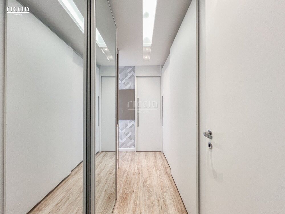 Apartamento à venda com 3 quartos, 182m² - Foto 17