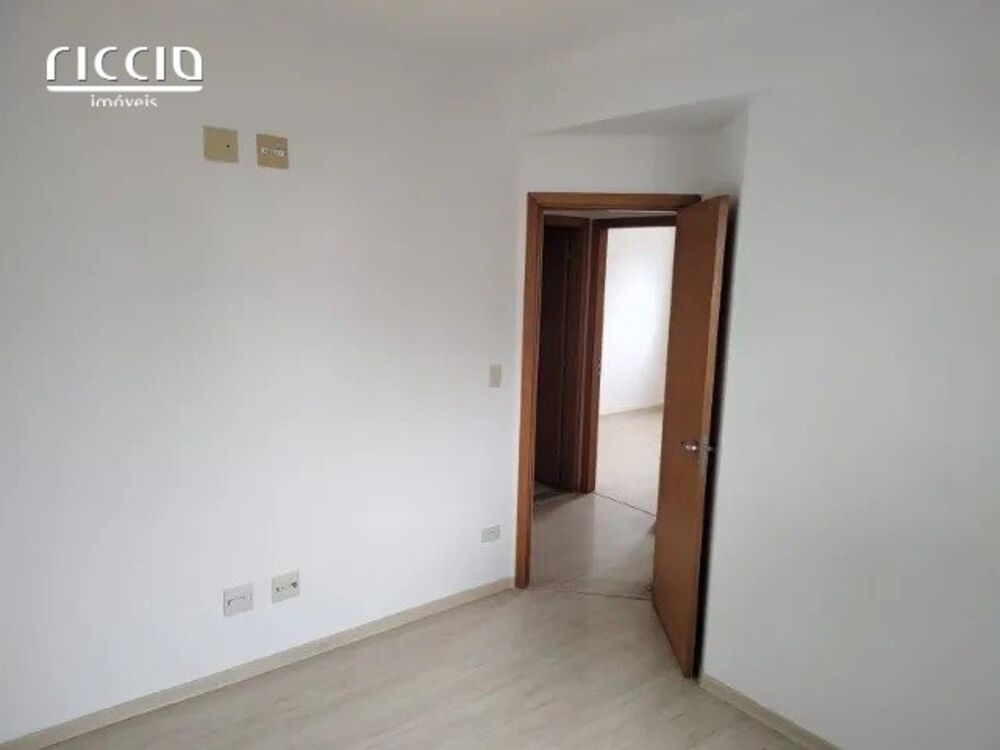 Apartamento à venda com 3 quartos, 86m² - Foto 10