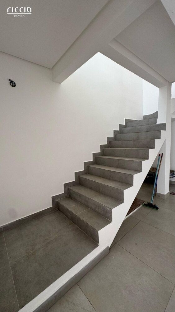 Casa, 3 quartos, 198 m² - Foto 4