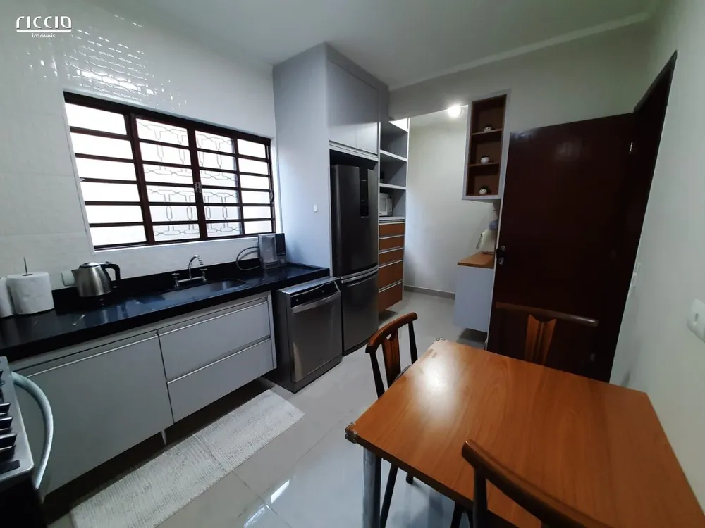 Casa, 3 quartos, 134 m² - Foto 1