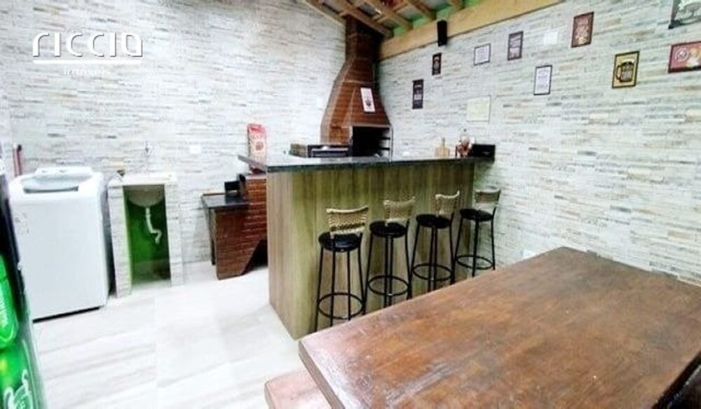 Casa à venda com 3 quartos, 1600m² - Foto 8