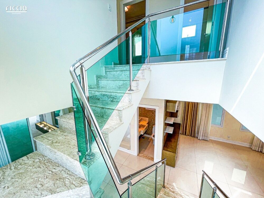 Casa de Condomínio à venda com 4 quartos, 281m² - Foto 10