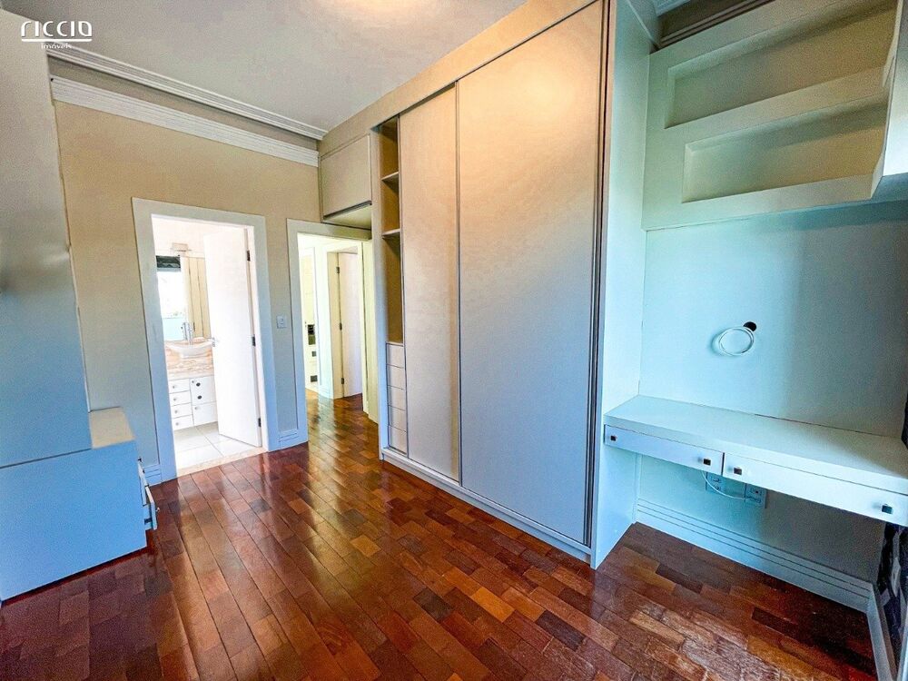 Casa de Condomínio à venda com 4 quartos, 281m² - Foto 11