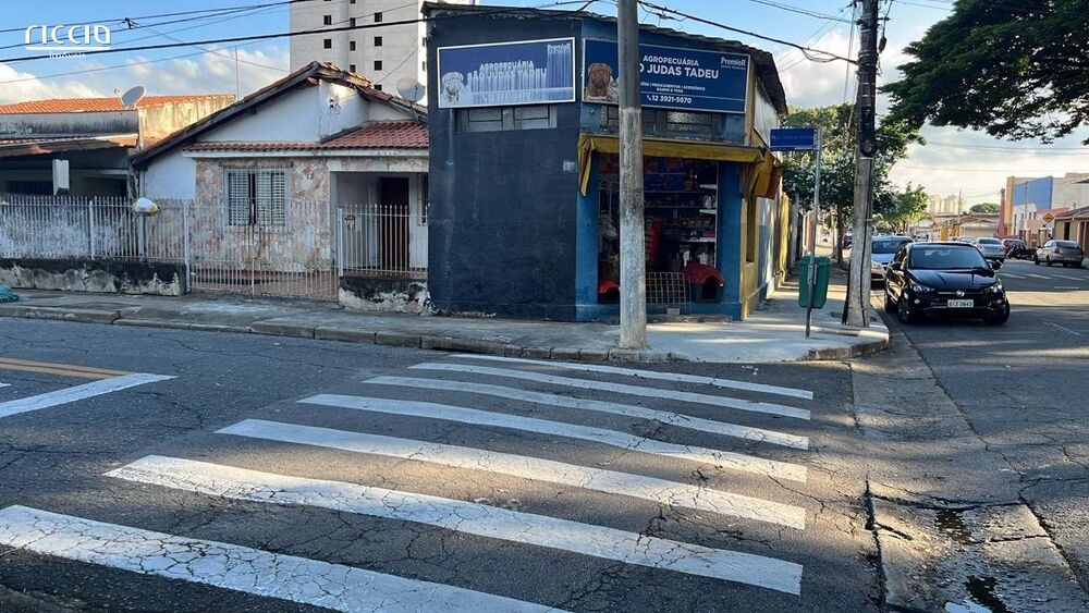 Loja-Salão, 180 m² - Foto 1