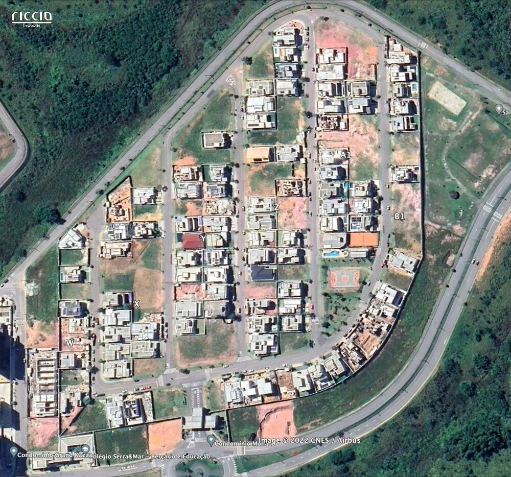 Terreno à venda, 451m² - Foto 1