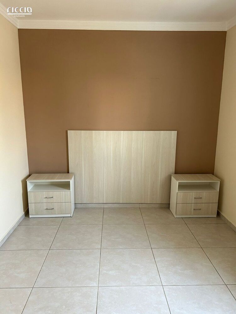 Casa, 3 quartos, 192 m² - Foto 4