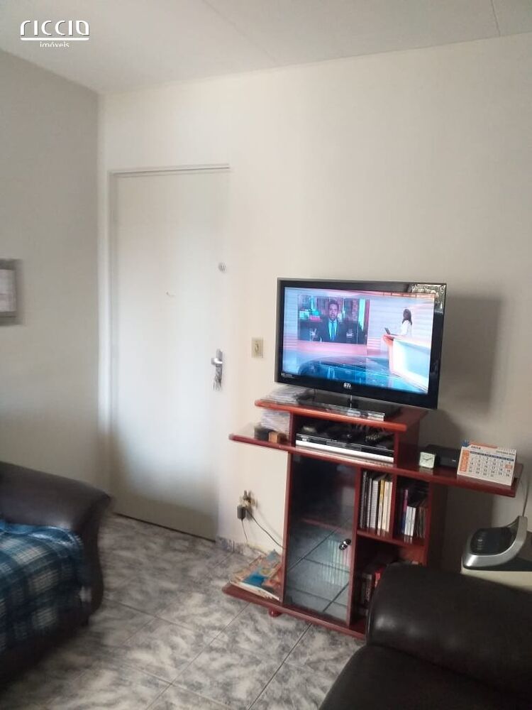 Apartamento à venda com 2 quartos, 45m² - Foto 1