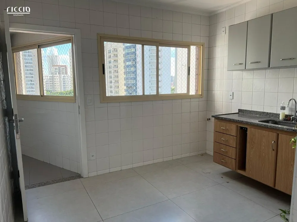 Apartamento, 3 quartos, 132 m² - Foto 2