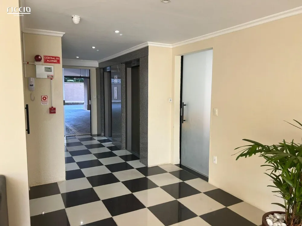 Apartamento, 3 quartos, 132 m² - Foto 2