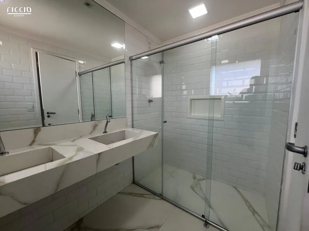 Apartamento, 3 quartos, 132 m² - Foto 1