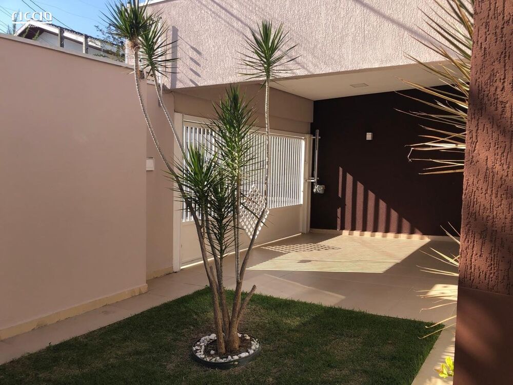Casa à venda com 3 quartos, 130m² - Foto 14