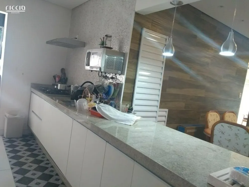 Apartamento, 2 quartos, 80 m² - Foto 1
