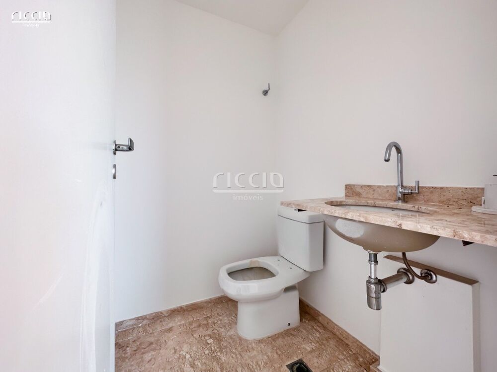 Apartamento à venda com 4 quartos, 281m² - Foto 1