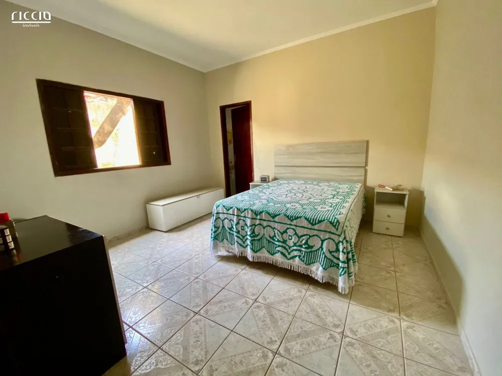 Casa, 7 quartos, 332 m² - Foto 2