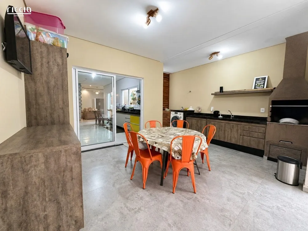 Casa, 3 quartos, 160 m² - Foto 2
