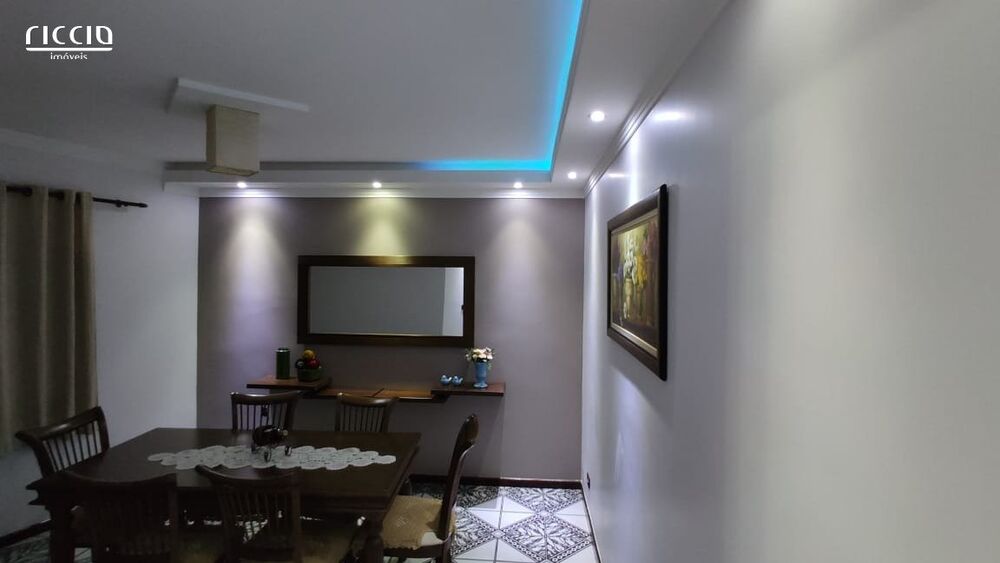 Casa à venda com 5 quartos, 180m² - Foto 9
