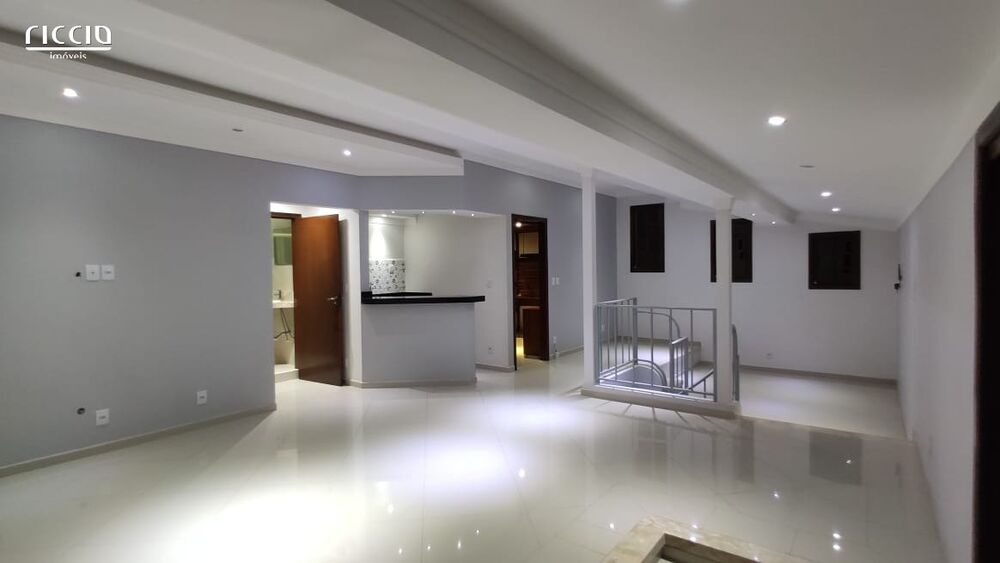 Casa à venda com 5 quartos, 180m² - Foto 5