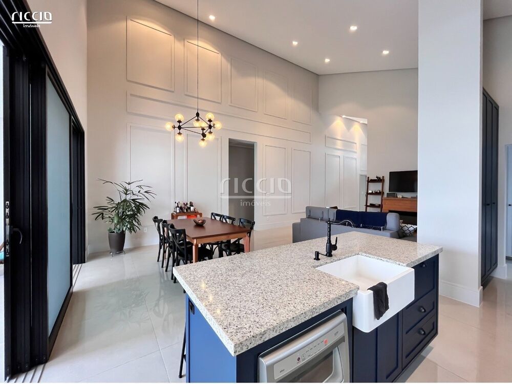 Casa de Condomínio à venda com 3 quartos, 237m² - Foto 6