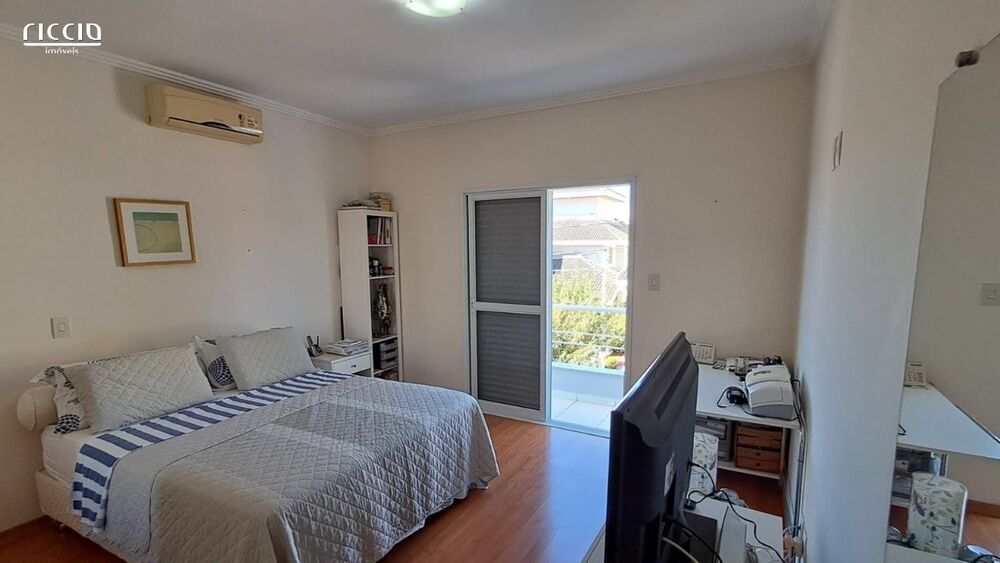 Casa de Condomínio à venda com 3 quartos, 305m² - Foto 8