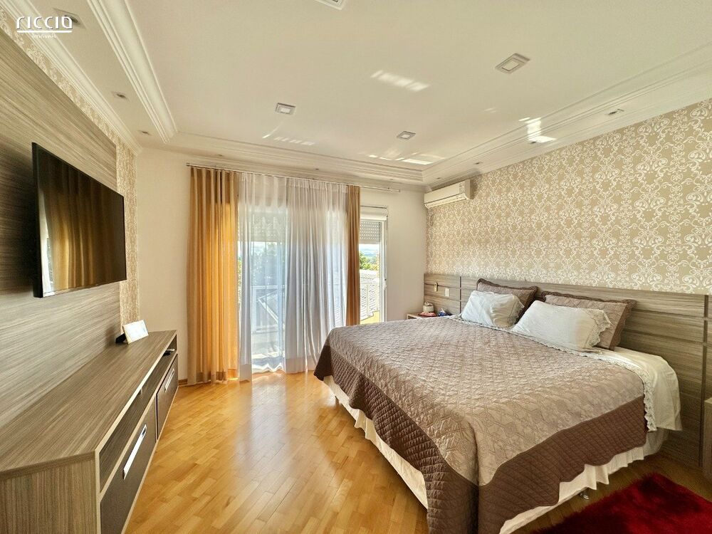 Casa de Condomínio à venda com 4 quartos, 450m² - Foto 7