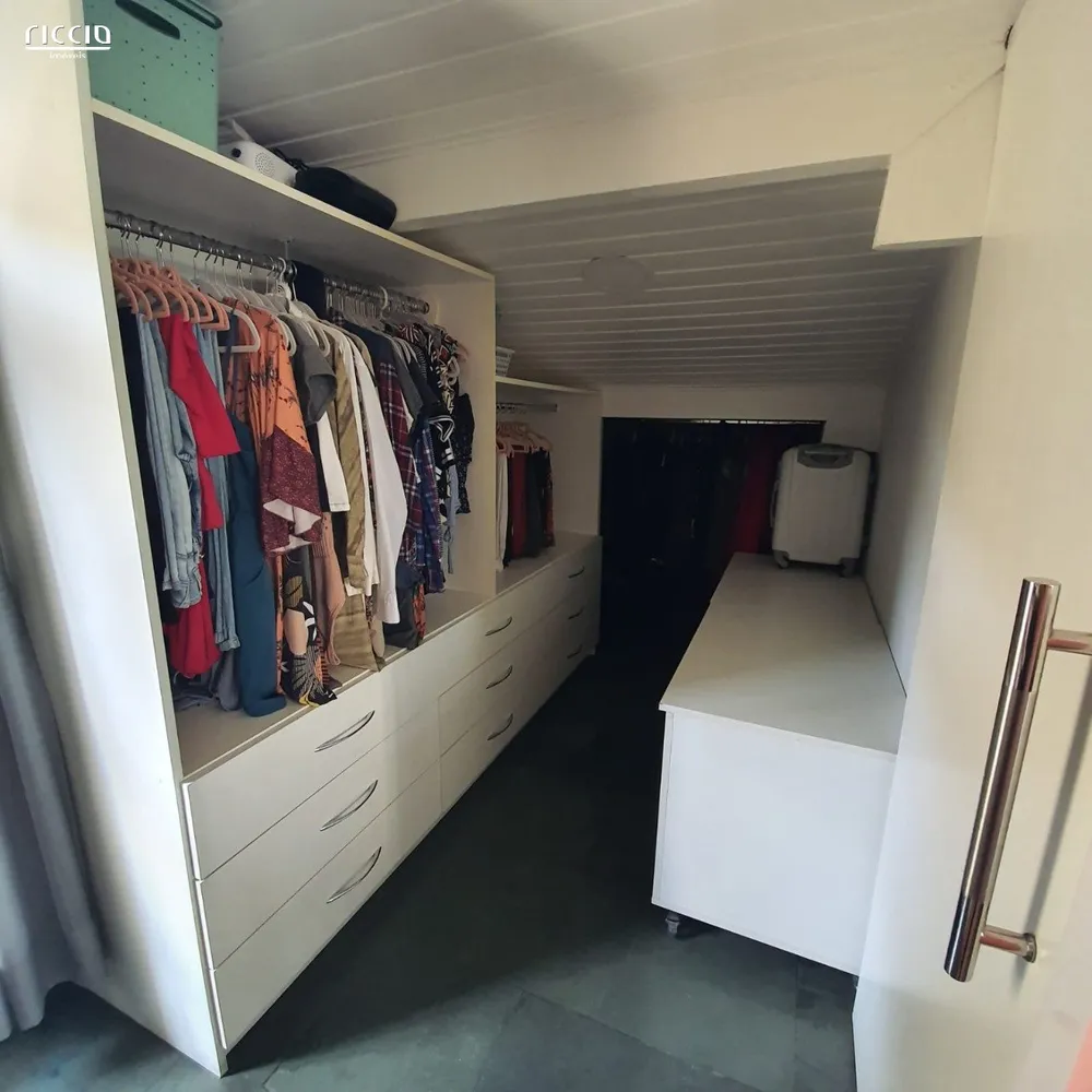 Casa, 5 quartos, 360 m² - Foto 4