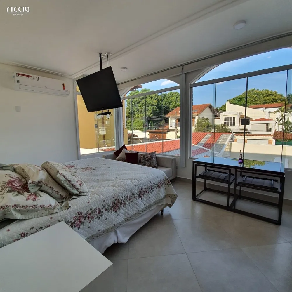 Casa, 5 quartos, 360 m² - Foto 1