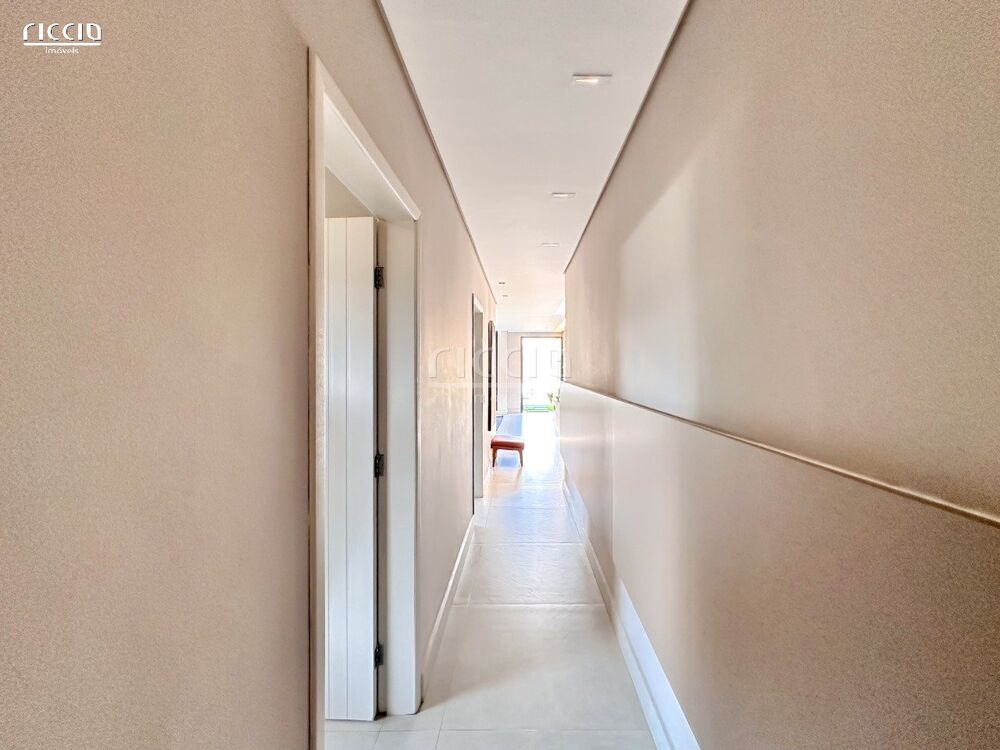 Casa de Condomínio à venda com 3 quartos, 225m² - Foto 10