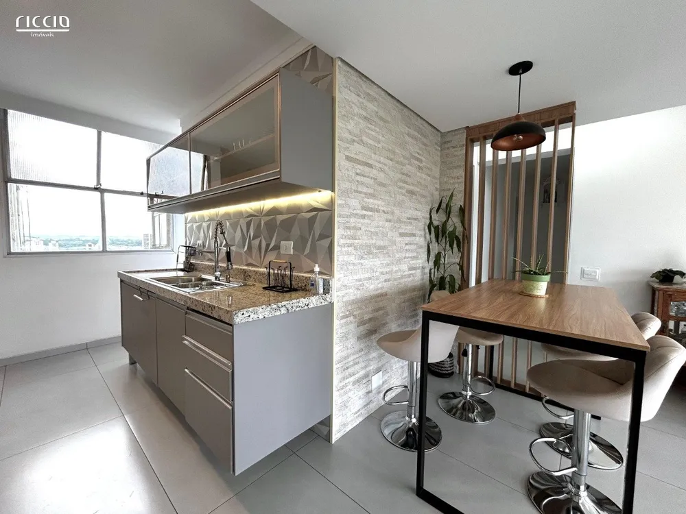 Apartamento, 3 quartos, 194 m² - Foto 1