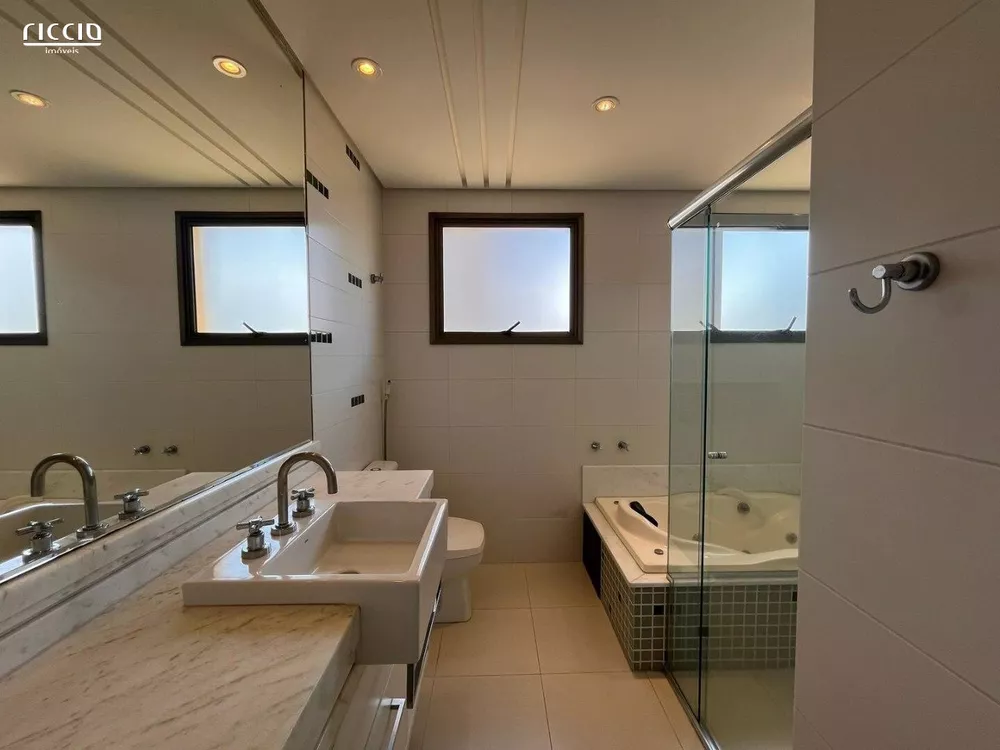 Apartamento, 4 quartos, 204 m² - Foto 3
