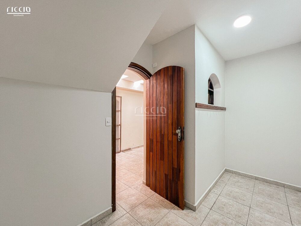 Casa à venda com 3 quartos, 186m² - Foto 9
