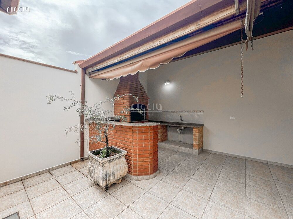 Casa à venda com 3 quartos, 186m² - Foto 11