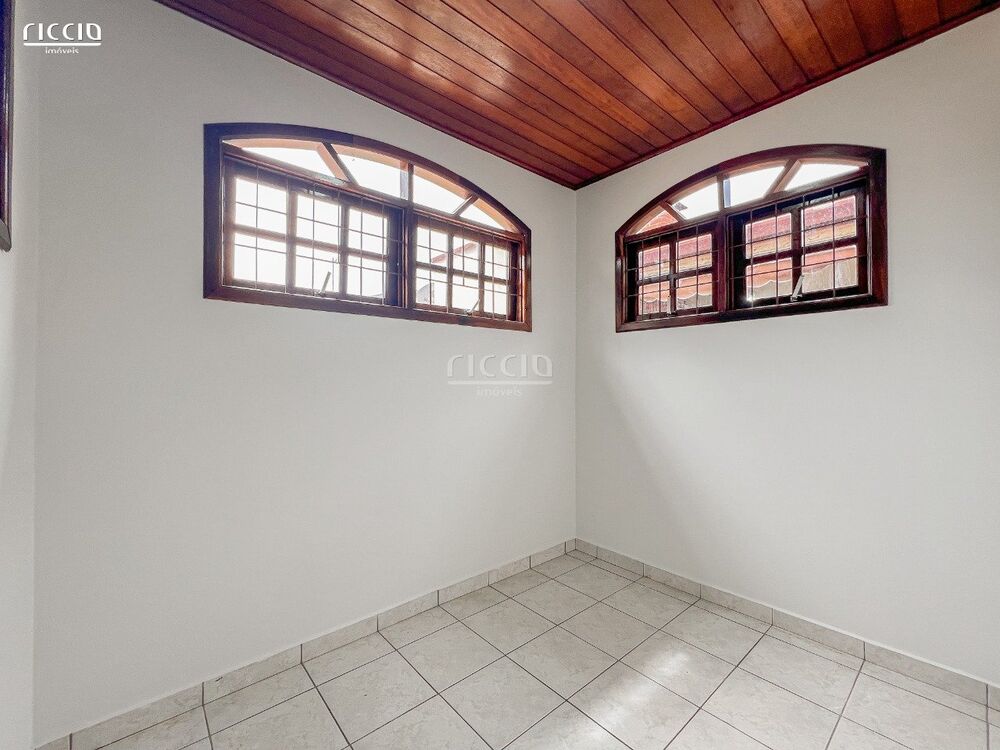 Casa à venda com 3 quartos, 186m² - Foto 14