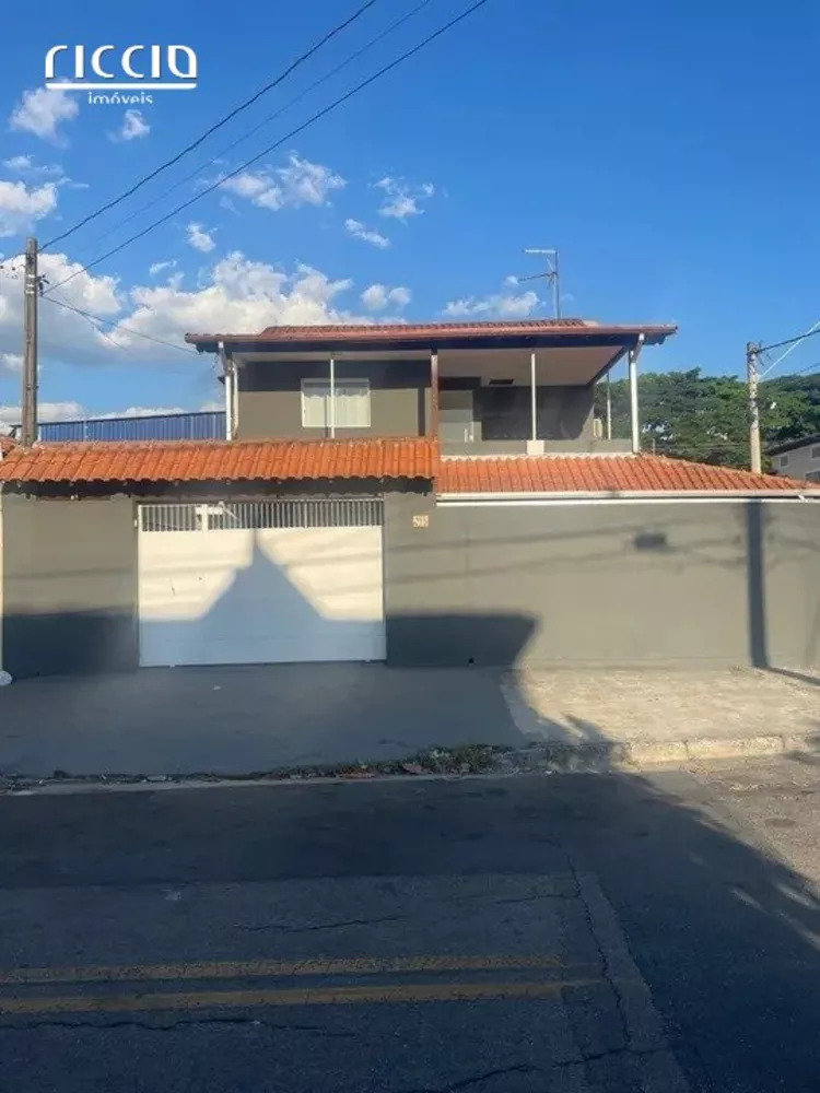 Casa, 3 quartos, 159 m² - Foto 1