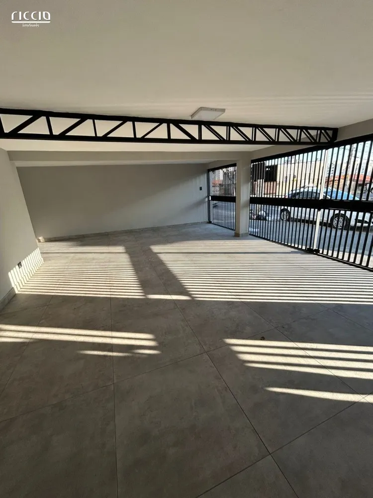 Casa, 3 quartos, 190 m² - Foto 1