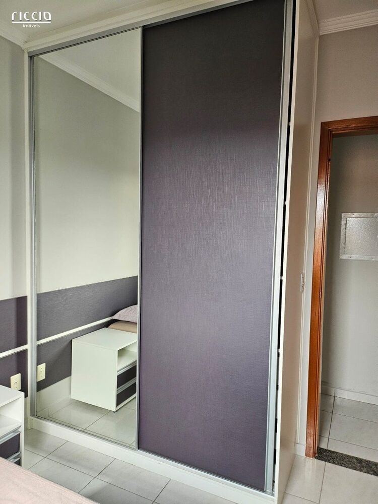 Apartamento à venda com 2 quartos, 58m² - Foto 2