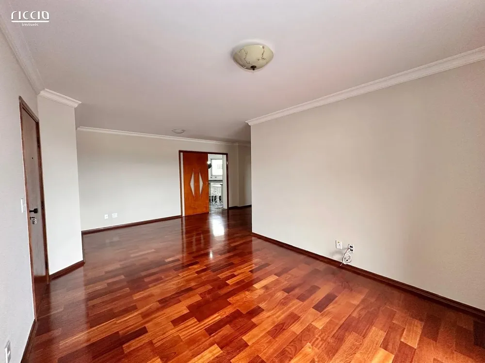 Apartamento, 3 quartos, 127 m² - Foto 1