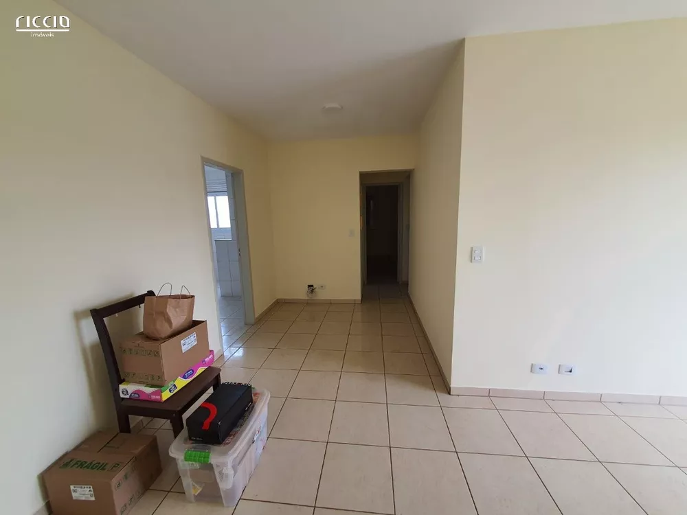 Apartamento à venda com 2 quartos, 83m² - Foto 4