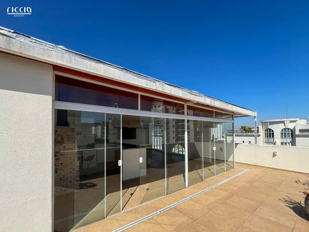 Cobertura, 3 quartos, 325 m² - Foto 2