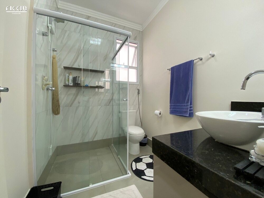 Casa, 3 quartos, 197 m² - Foto 3
