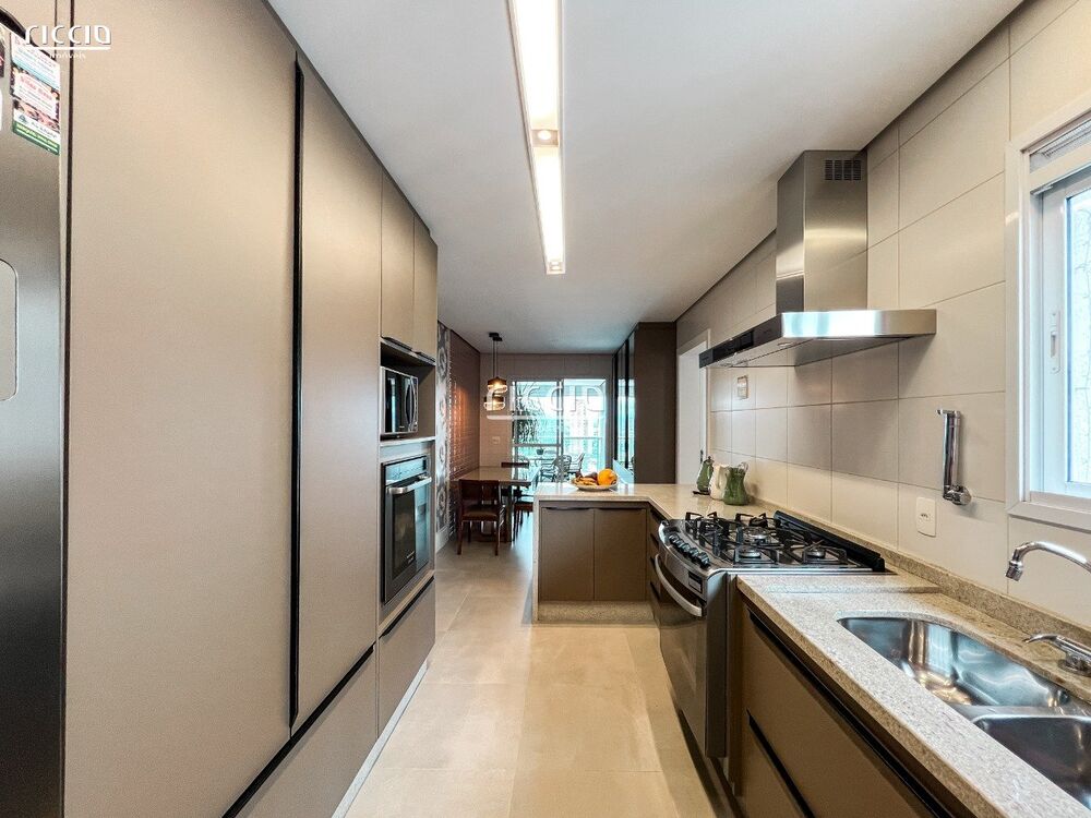 Apartamento, 3 quartos, 245 m² - Foto 7