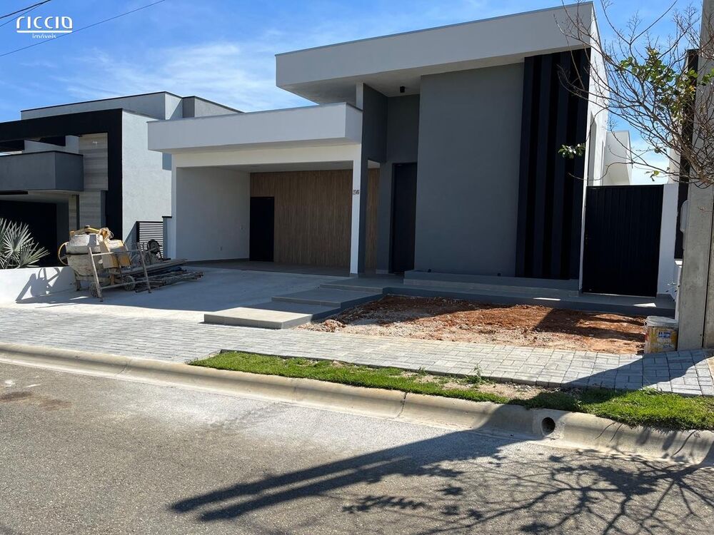 Casa de Condomínio à venda com 3 quartos, 142m² - Foto 1