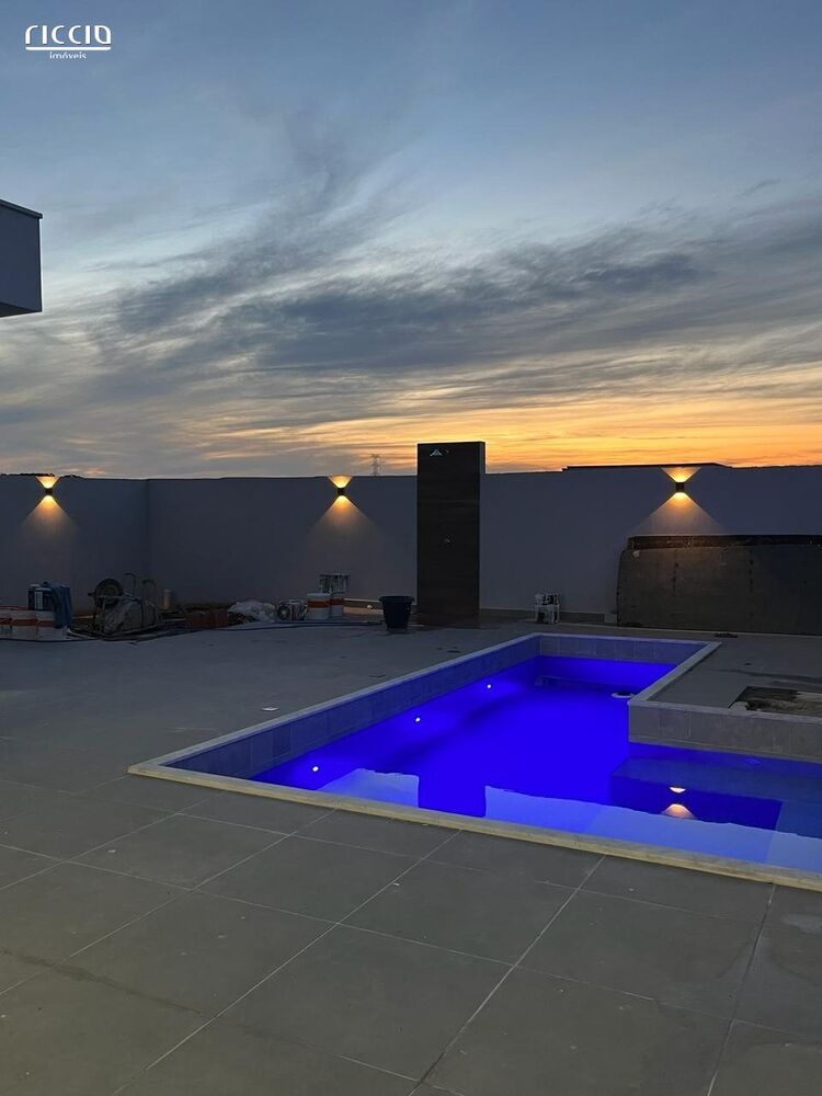 Casa de Condomínio à venda com 3 quartos, 142m² - Foto 4