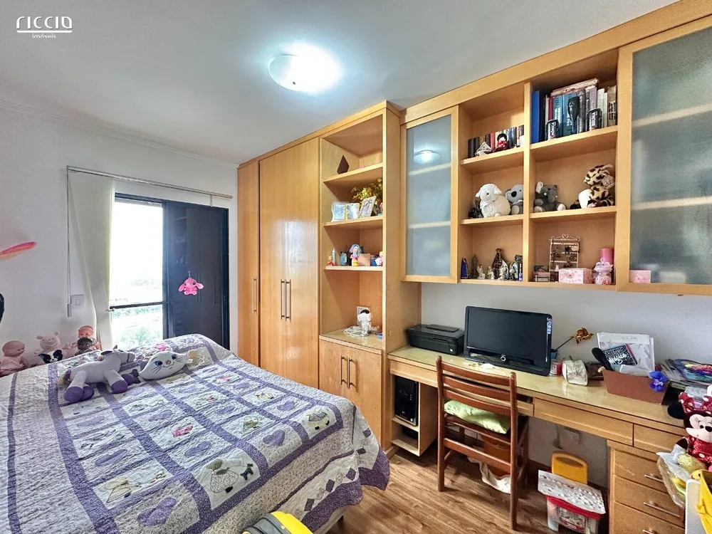 Apartamento, 3 quartos, 134 m² - Foto 4