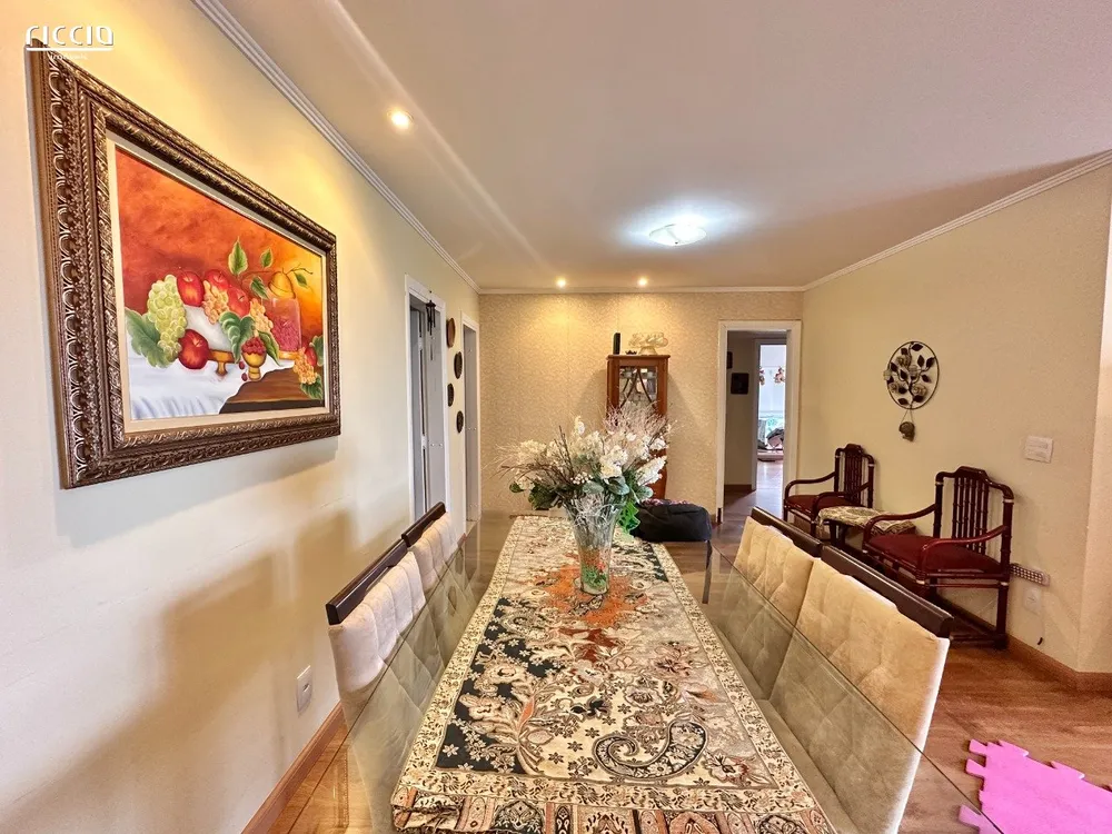 Apartamento, 3 quartos, 134 m² - Foto 2