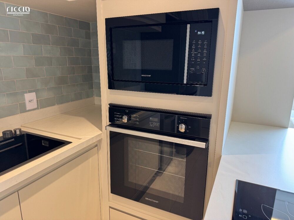 Apartamento à venda com 2 quartos, 65m² - Foto 3